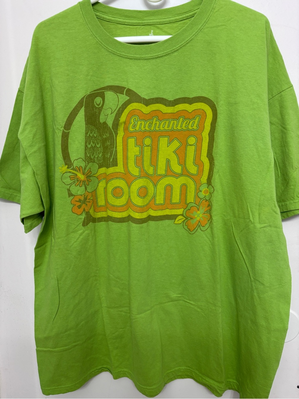 Disney World Enchanted Tiki Room Graphic Tee - Lime Green 2XL 52 x 26